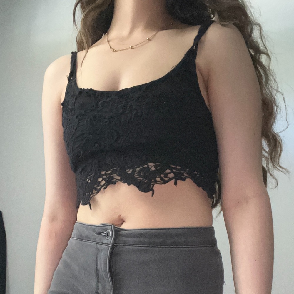 Extra small cropped laced top